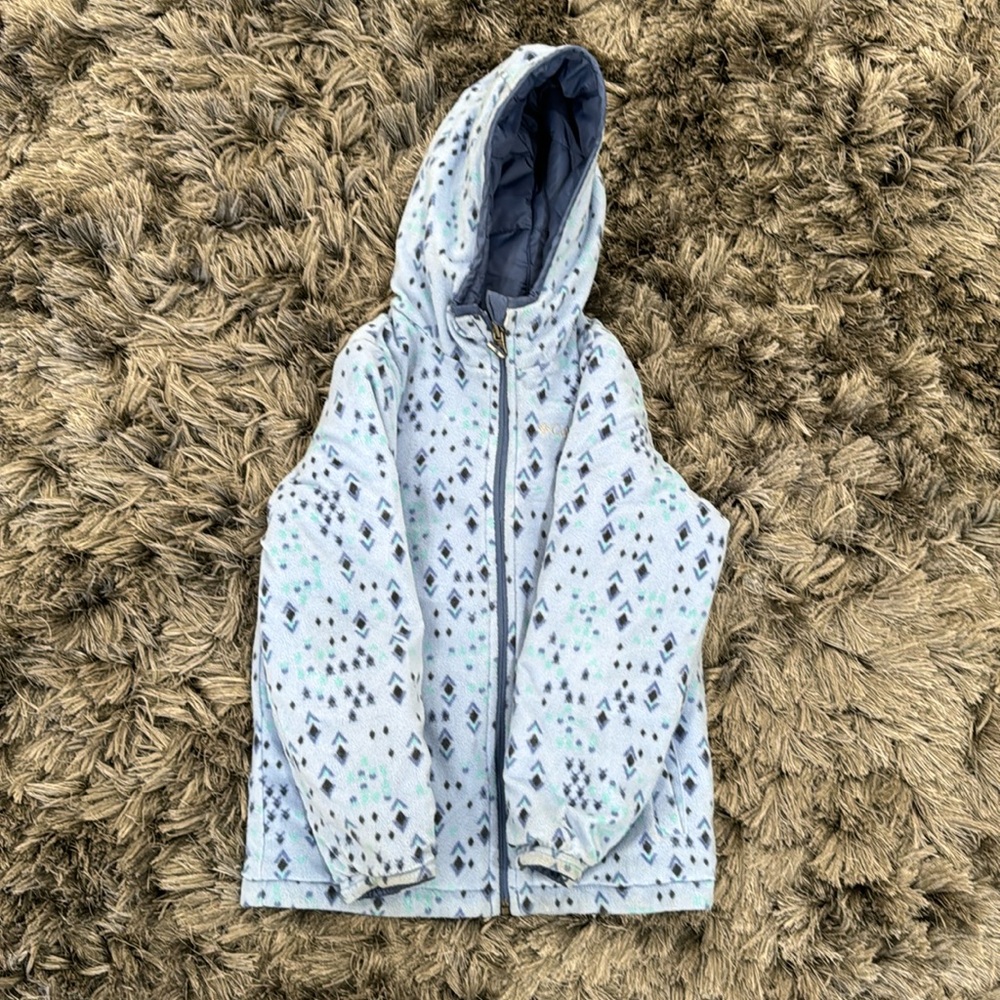 Columbia sweater